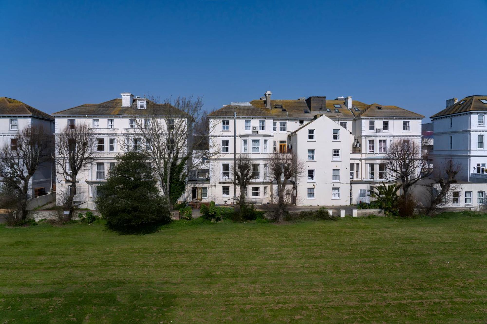 Osborne Aparthotel Eastbourne Exterior foto
