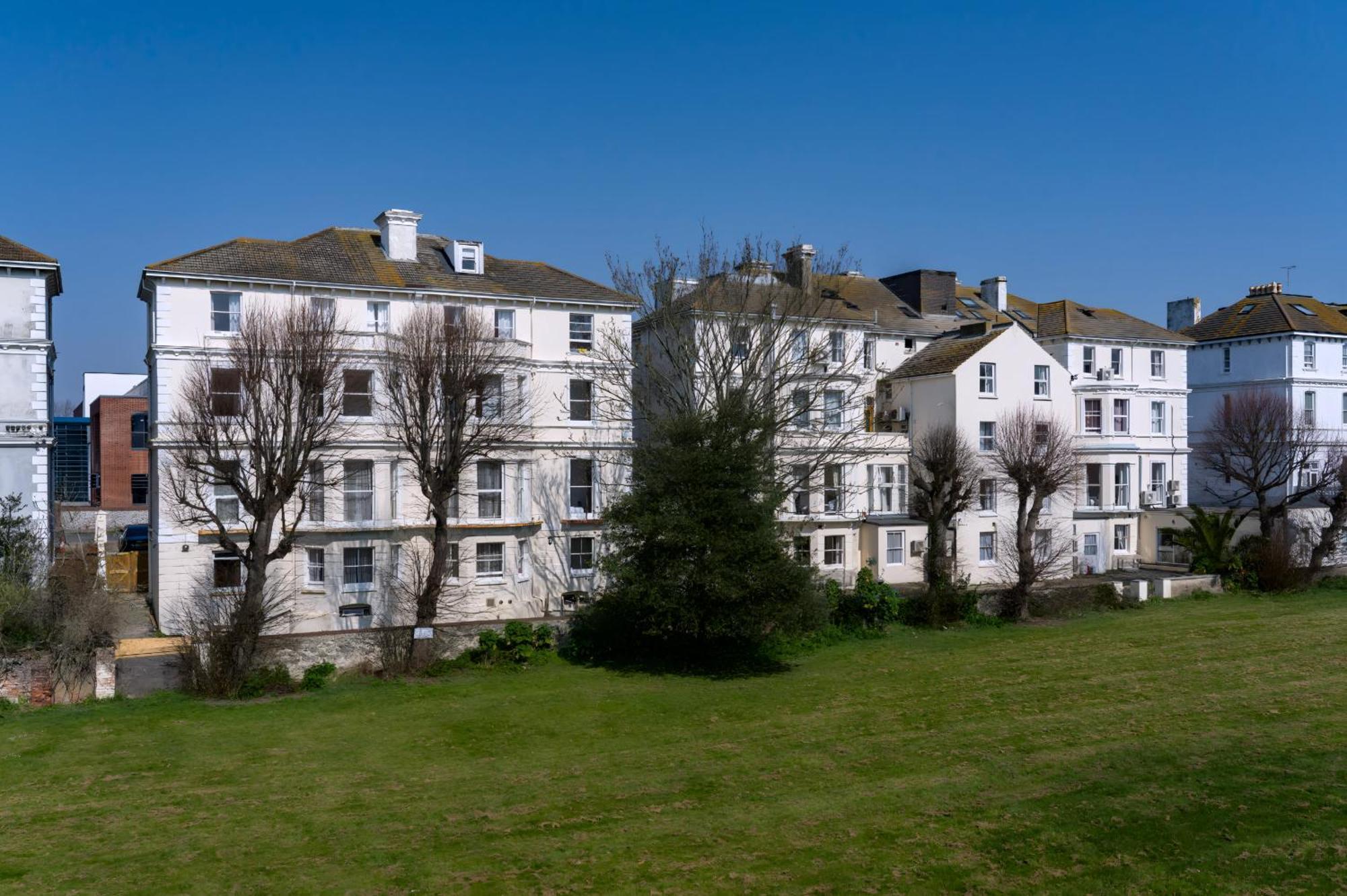 Osborne Aparthotel Eastbourne Exterior foto